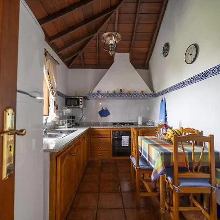 Casa Cruz El Llano Holiday home